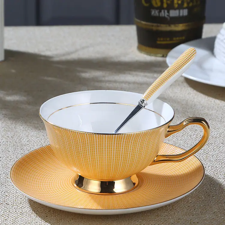 Wholesale Supply Fine Coffee Cup Bone China Golden Rim Milk Cup Tazas  Modern Porcelain Coffee Cup And Saucer From m.