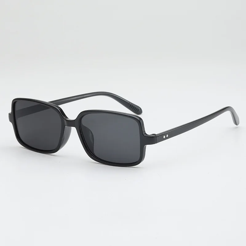 2026 New Cross-Border Vintage Square Sunglasses European And American Fashion Simple Rivet Unisex Flat Lens UV400 Full_voghion.com