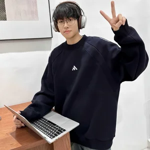 Hot Sale New Casual Knitted Crew Neck Sweatshirt Solid Color Long Sleeve Loose Pullover Sweater for Boys in Autumn