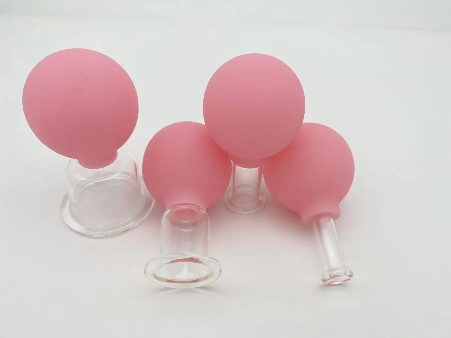Home and Professional Therapy Massage Cupping Set Rubber Bulb Glass and Plastic Suction Cups for Body Application