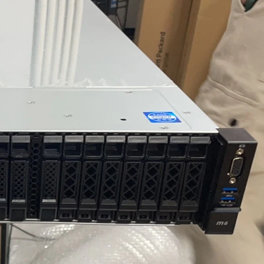 2023 2u 4-розетка сервер Inspur NF8260M6 24SFF