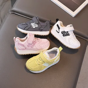 Breathable Summer Kids Sneakers Black Girls Wholesale Brand Baby Mesh Sports Footwear for Children New Design Small Boys Shoes