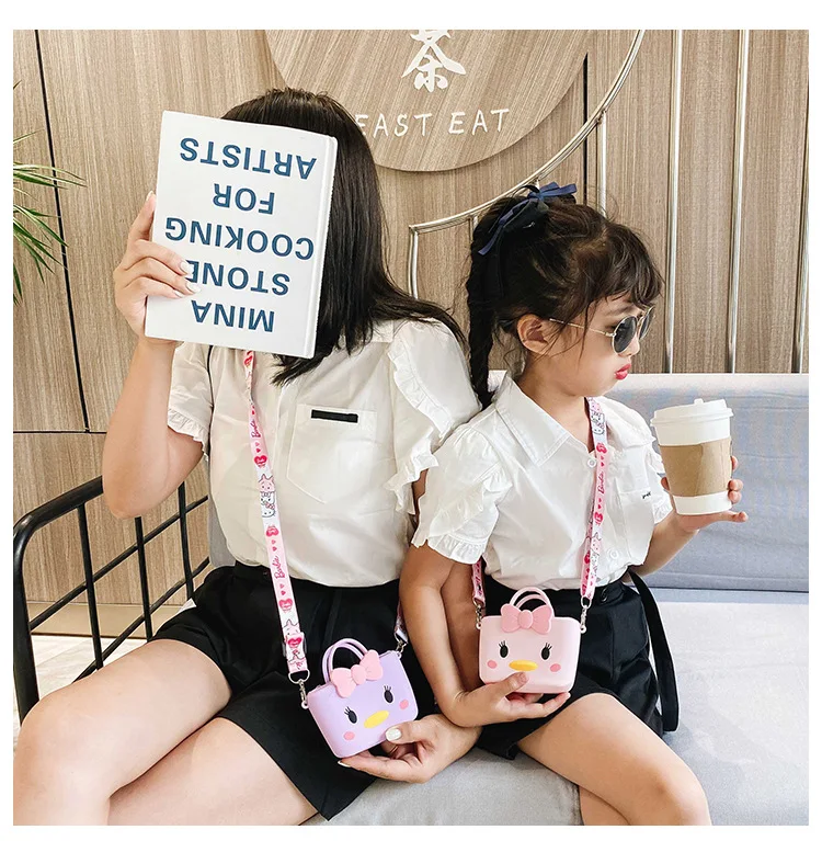 New Korean kids shoulder messenger bag mini coin purse accessory bags lil girls purses girls cute crossbody bag