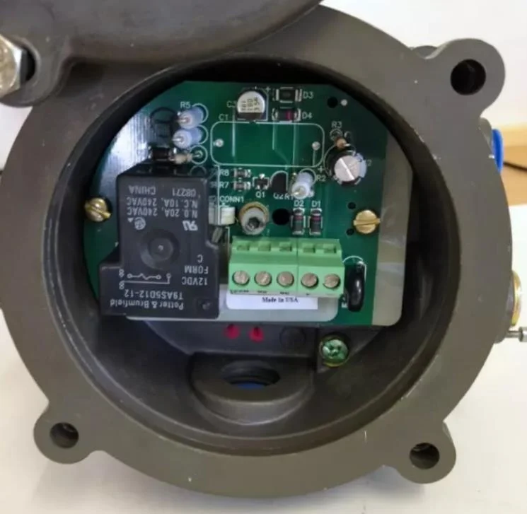 Новый и оригинальный взрывозащищенный переключатель дифференциального давления Dwyer 1950G-0-B-24-NA по хорошей