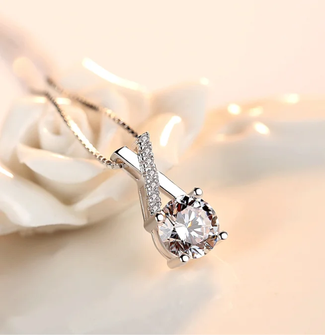 2025 Trend  China Factory Latest Designs Moissanite Diamond Necklace Charms for Women