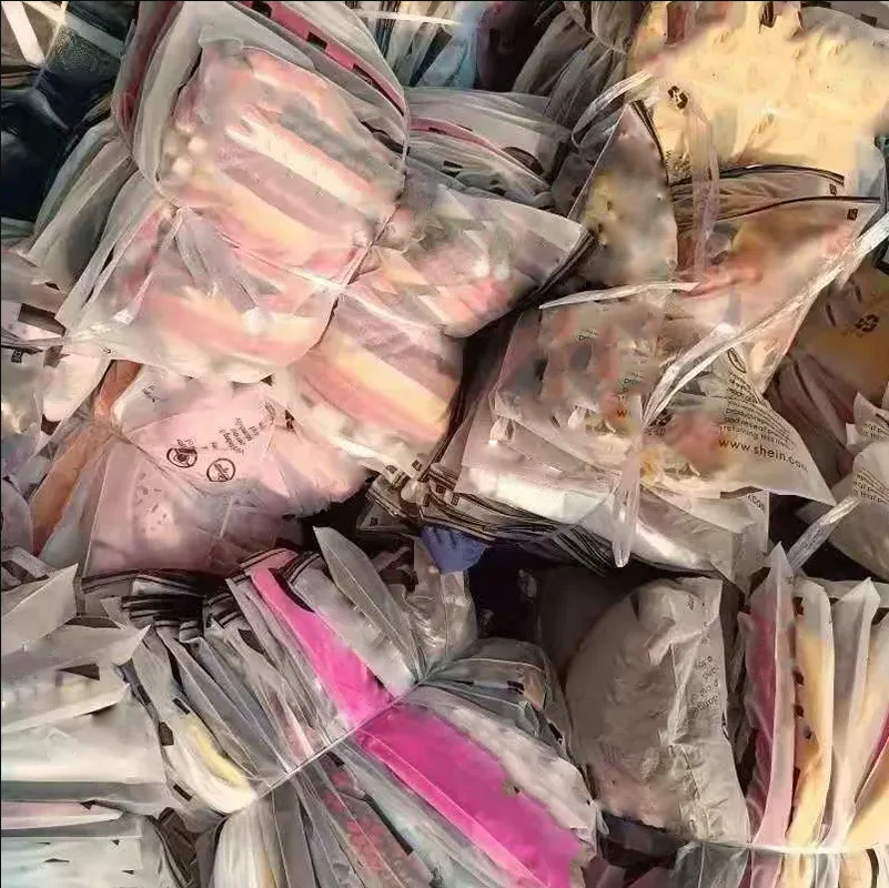 Wholesale Clothes Factory Discount Stock Apparel Assorted Bulk Clothing