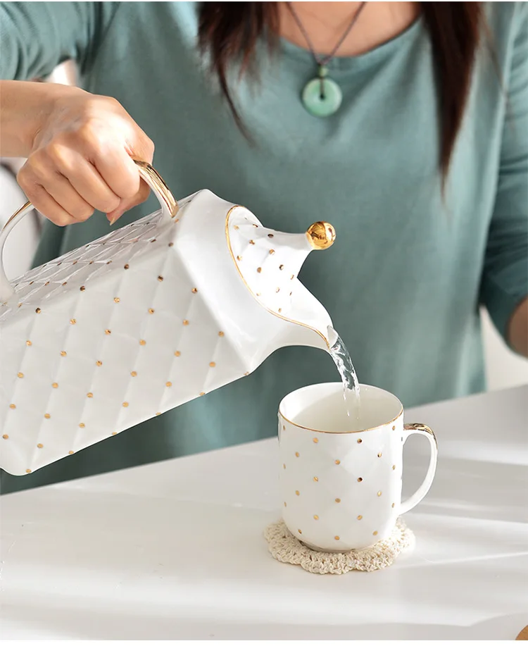 2021 New Luxury Gold Rim 8pcs Porcelain Coffee Tea Sets With Gold Decor