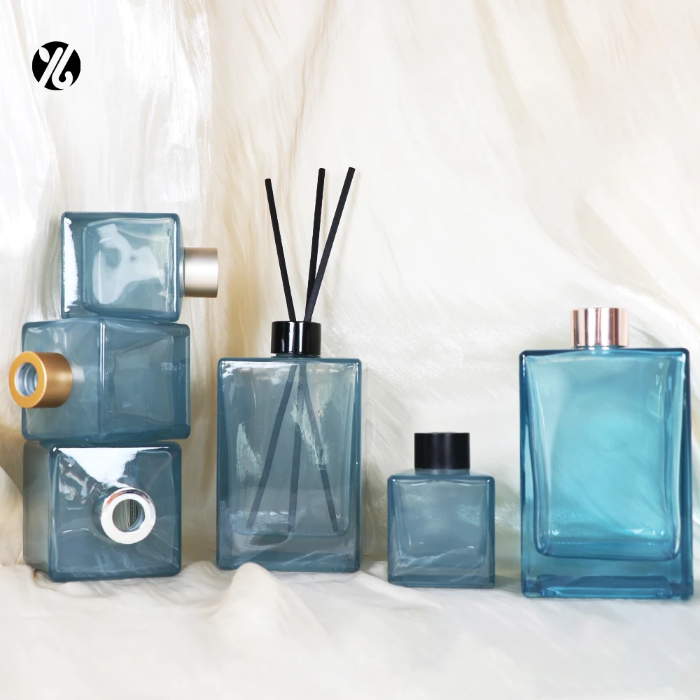 Clear Blue Square Glass Aroma Bottle with Reed Diffuser
