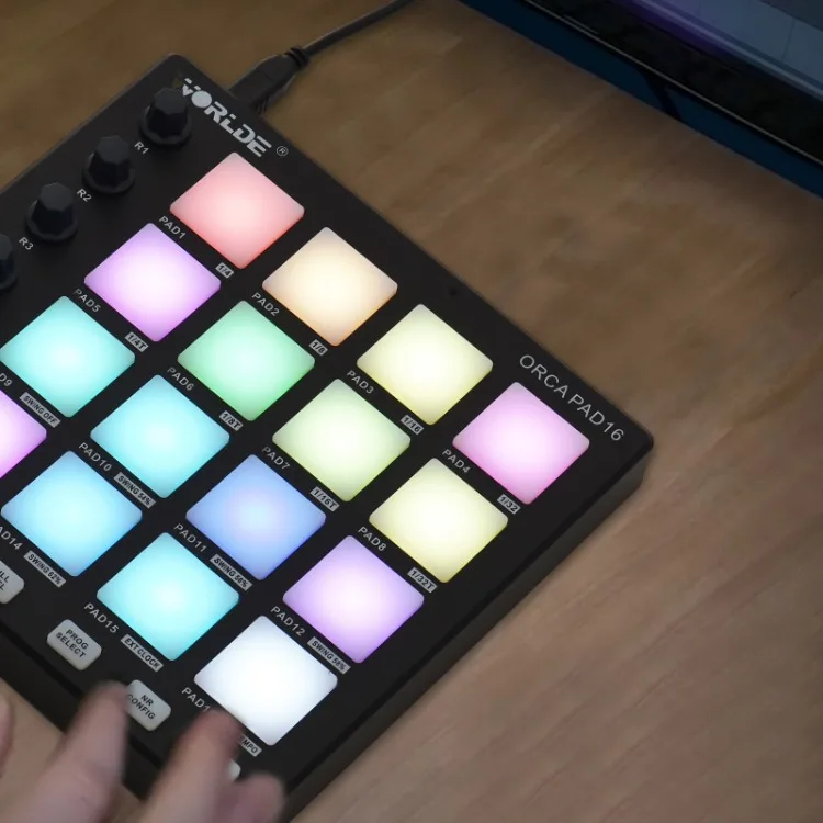 WORLDE USBMIDIコントローラービートメーカーマシン6割り当て