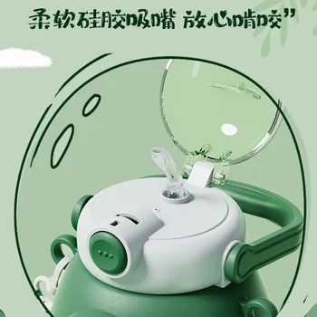 Kawaii Frosch Trinkflasche 850 Ml – Mit Strohhalm, Schultergurt & Süßen Aufklebern