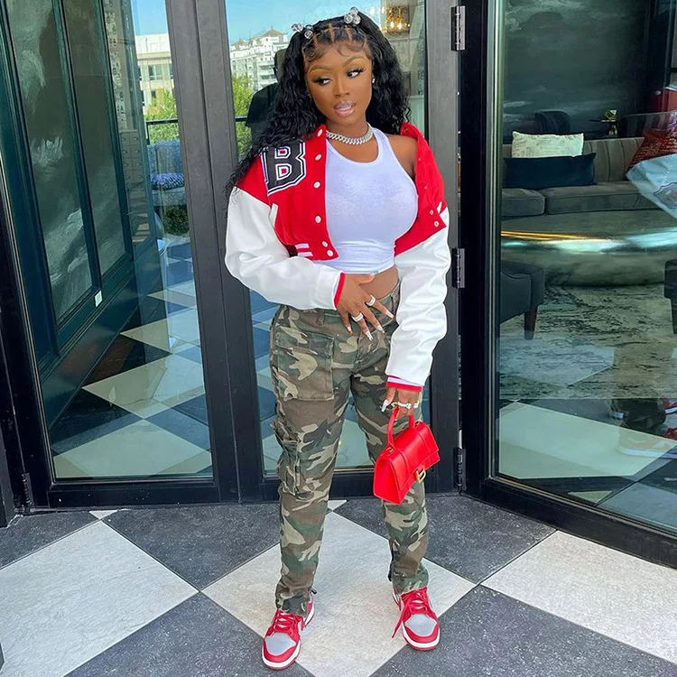 2022 Лоскутная тренировочная повседневная женская укороченная летняя куртка, модная бейсбольная куртка-бомбер с синелевыми нашивками