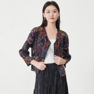 2025 New Autumn Women's Elegant Tops High Quality Pleated Printed Cardigan T-shirt Long Sleeves