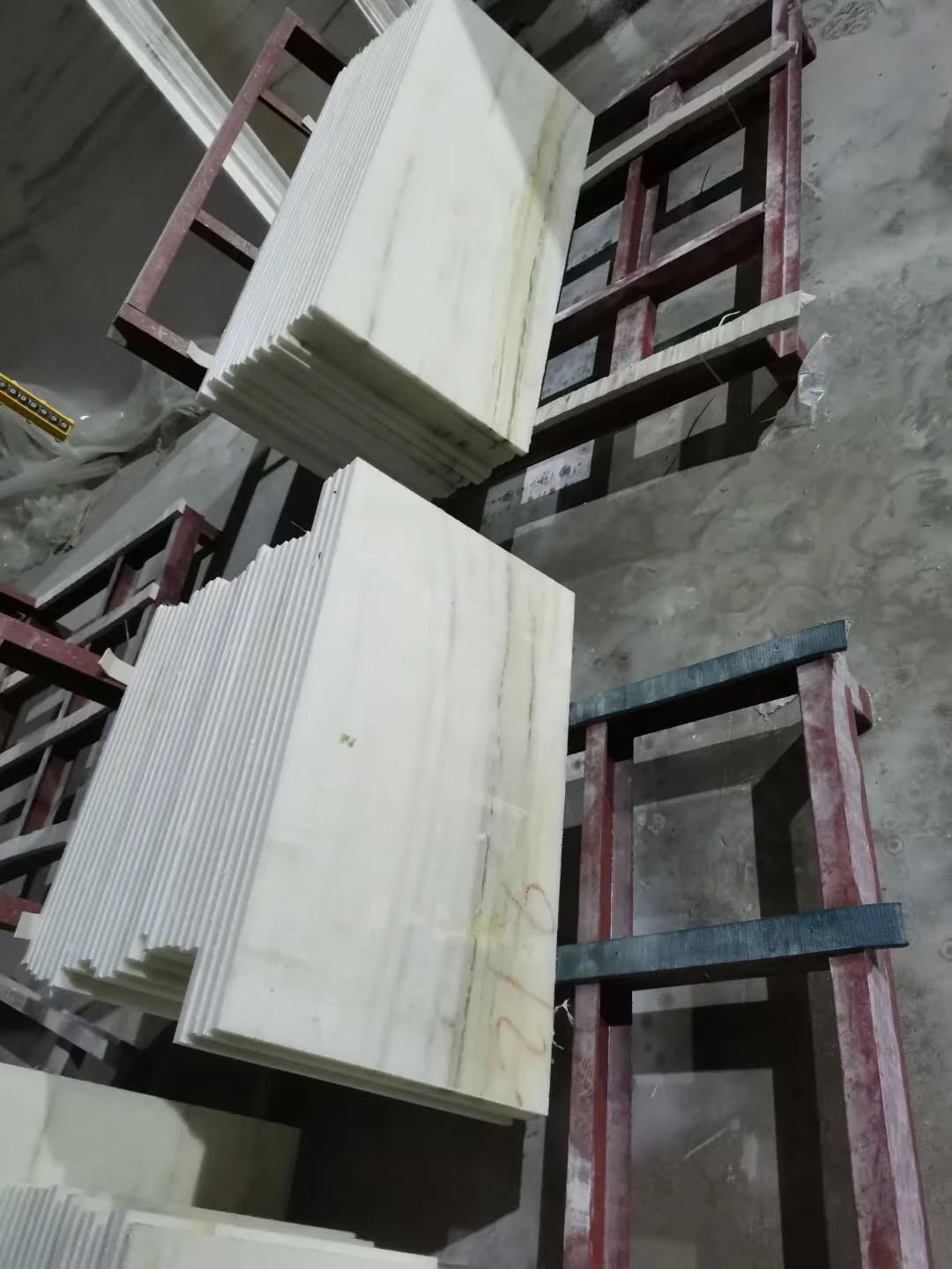 Super Quality Crystal White Quartz Countertop, Kitchen Top Artificial Stone