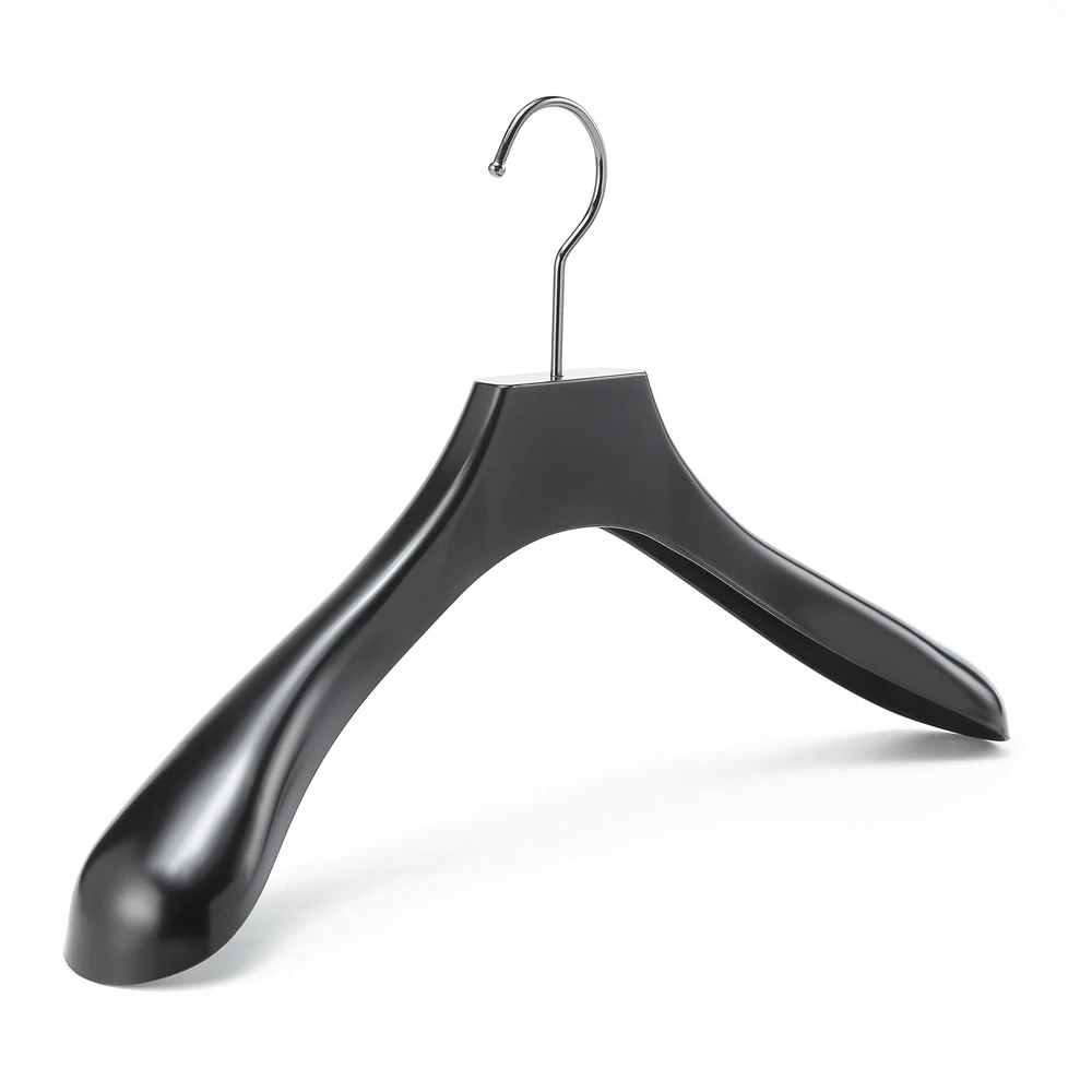 China Wholesale Recycled Plastic Hangers Factories Luxury Black Plastic  Coat Hangers Manufacture and Factory