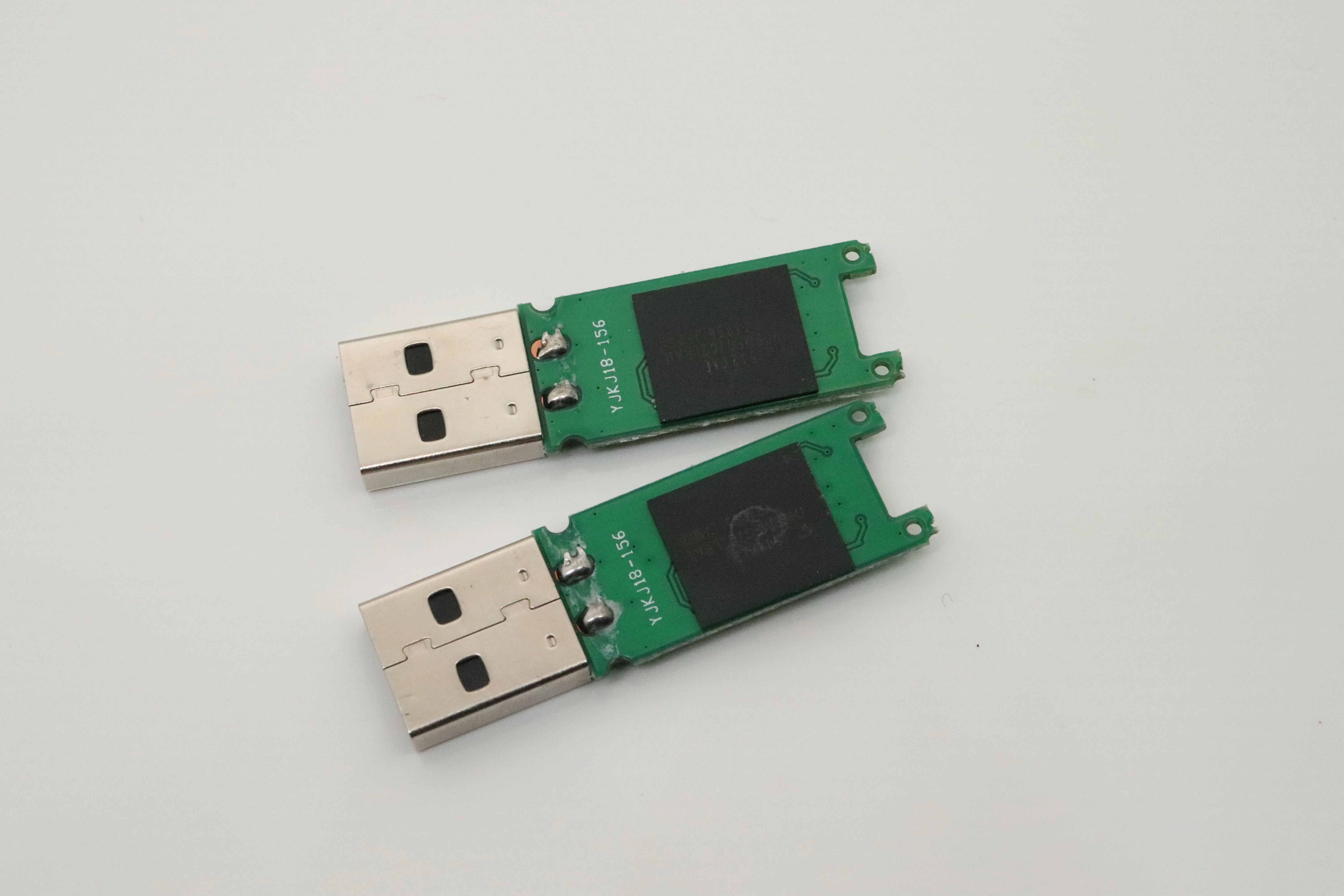Original 100% Real Capacity Passed Test Caseless Usb Flash Memory Chip Usb Flash Drive Chip Pcba Parts Price 8Gb 16Gb 32Gb