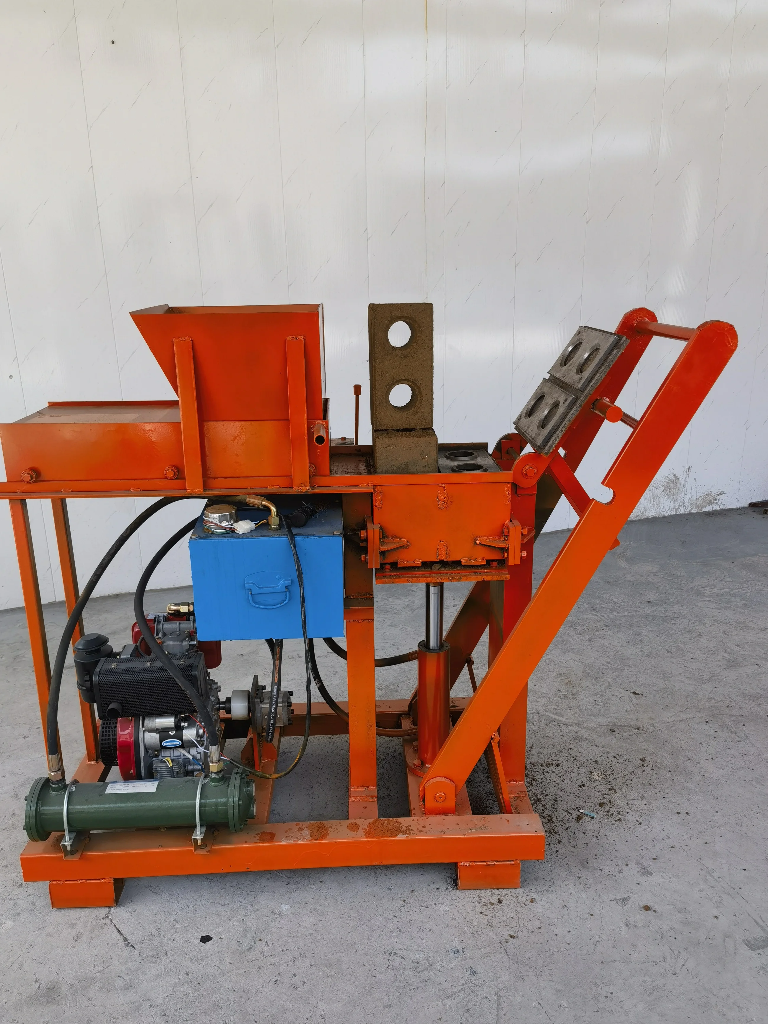 Manual Operated Soil Interlocking Brick Block Making Machine Diesel ...
