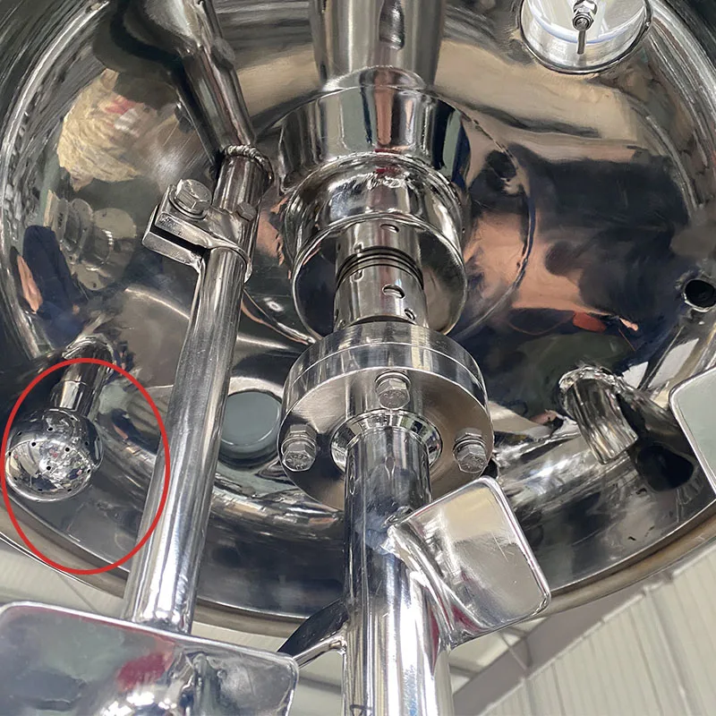 Гидравлический подъемный вакуумный смеситель для производства косметического