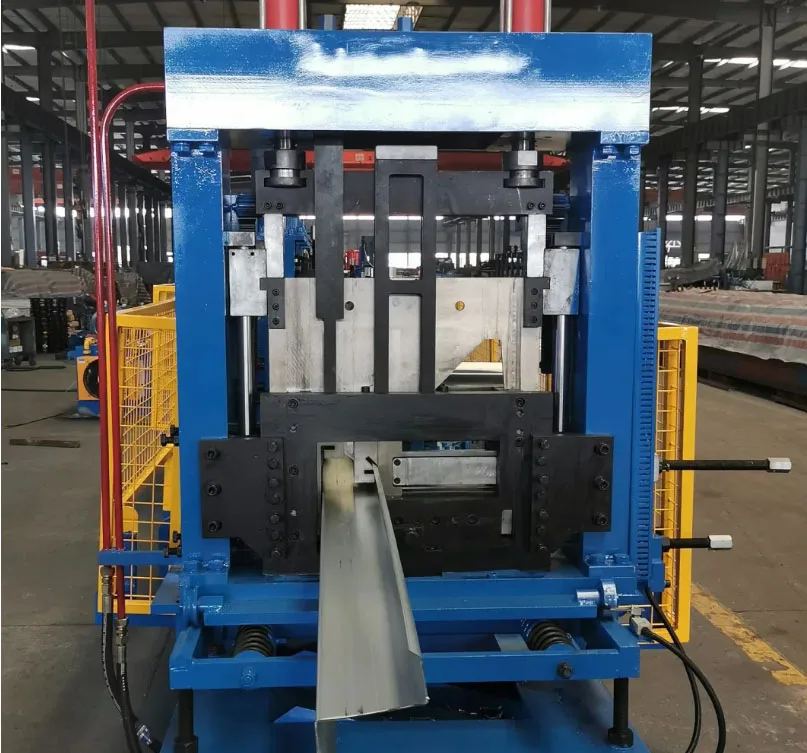 Xinnuo C Z Purlin Roll Forming Machine Intercharge Manufacture Full Automatic CZ Interchange Purlin Machine
