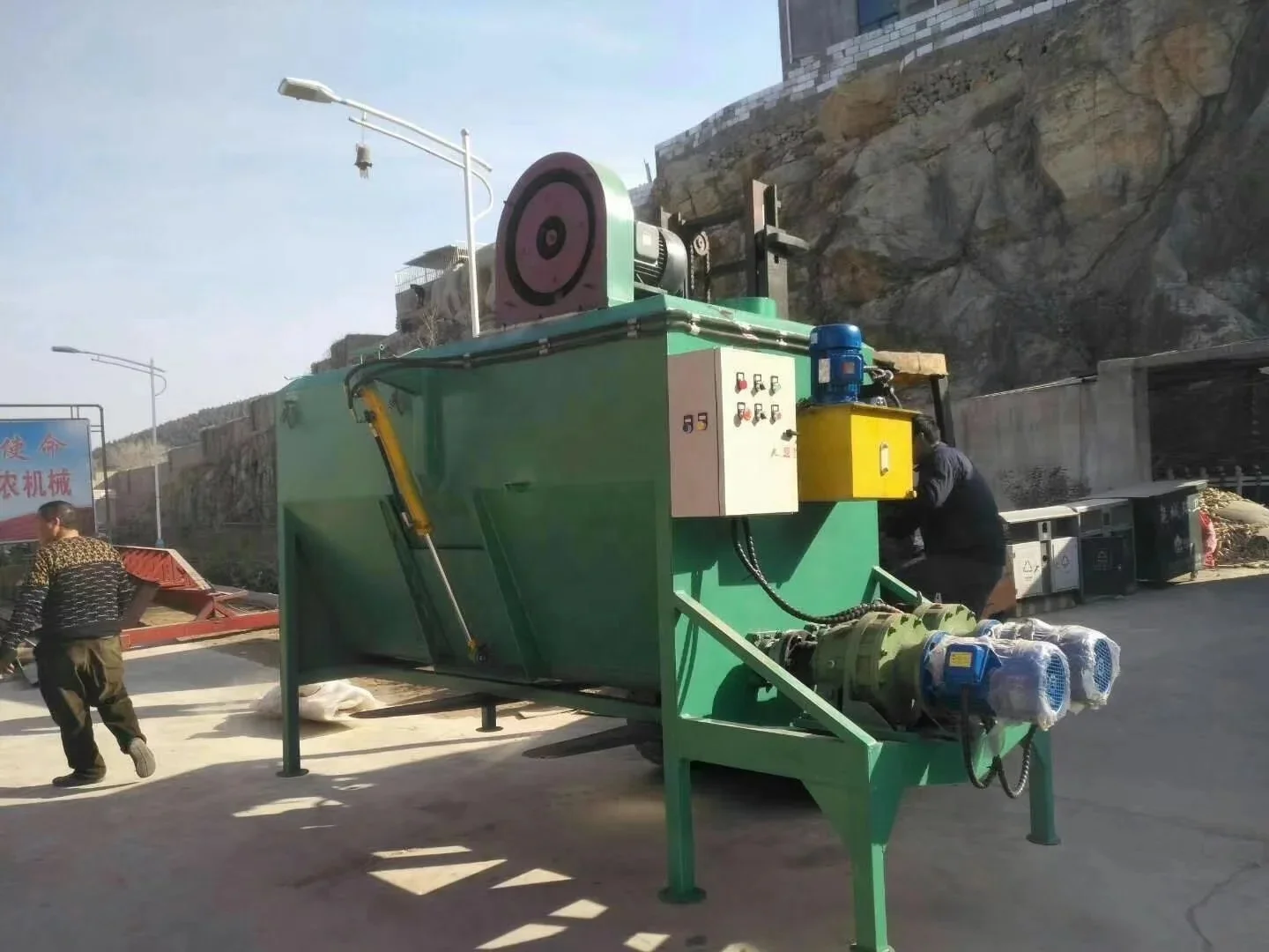 Промышленный смеситель для грибов с