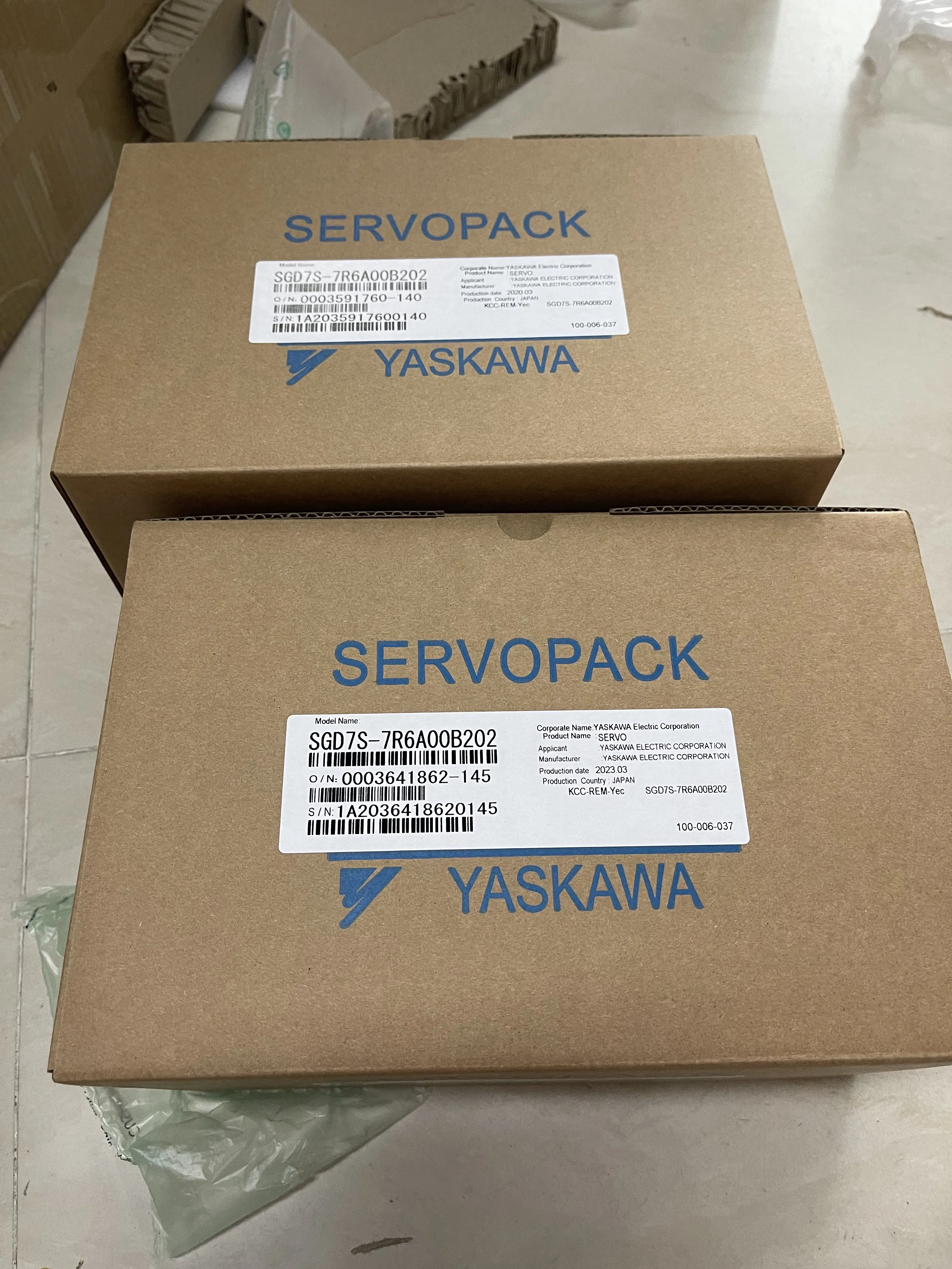 Yaskawa Servopack SGD7S-7R6A00B202