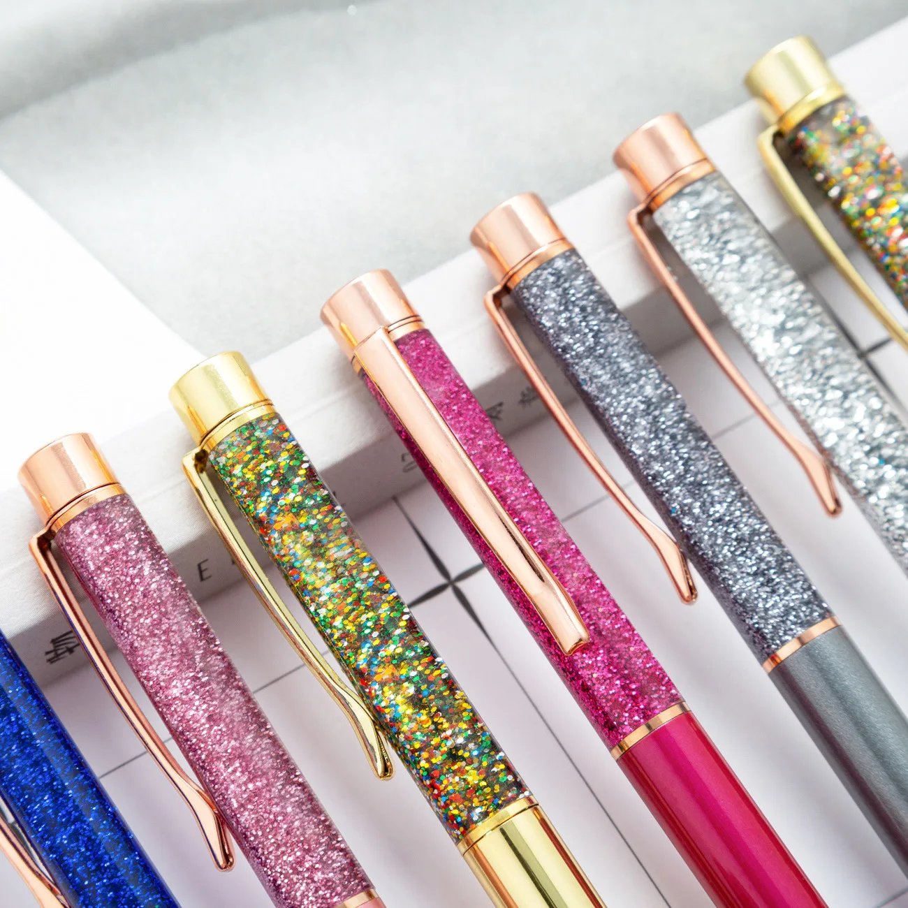 Wedding Favors Gifts Pen Liquid Glitter Floating Pen Crystal Gold Metal  Ball Pen with logo for Promotion