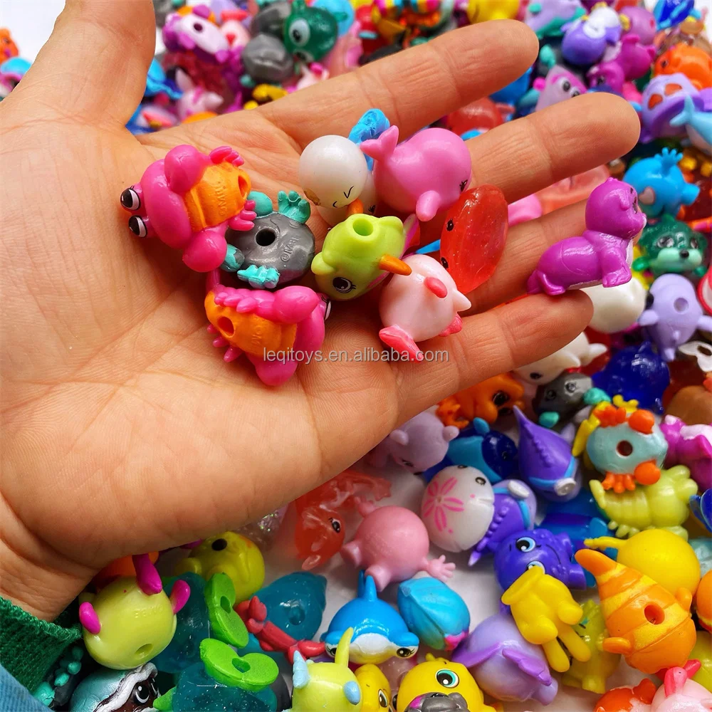 2.5cm Soft Pvc Small Action Figure Toy Mini Toys For Candy Collection