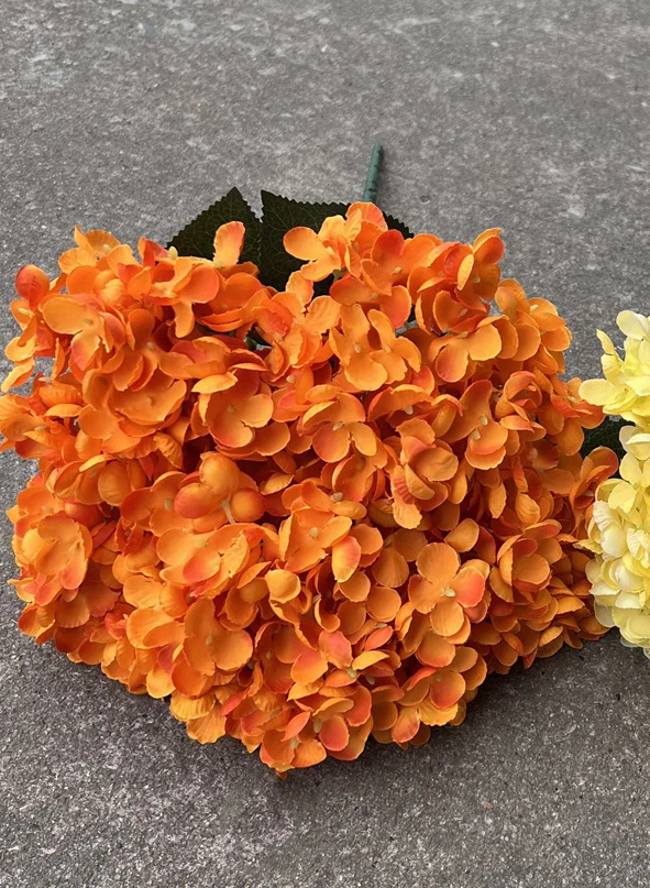 Wholesale Cheap Orange Flowers Artificial Hydrangea Decoration For