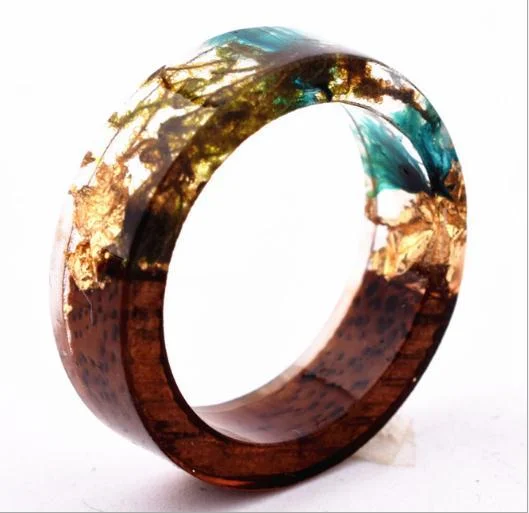 Fantasy Design Handmade Clear Resin and Wood Ring Size 52-53 (US 6 - 6 1/2) Clear Blue Resin and Wood Ring Size 53 (US 6 1/2)