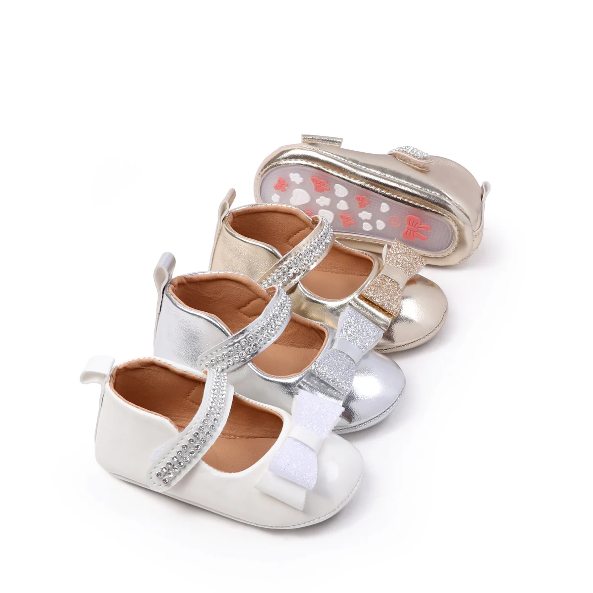 Beautiful Solid Bright PU Material Newborn Baby Girls Shoes in Bulk