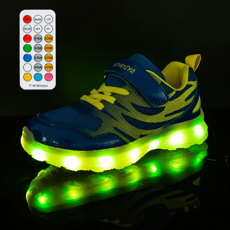 Wholesale Kids Sneakers Unisex Patins Skates LED Shoes