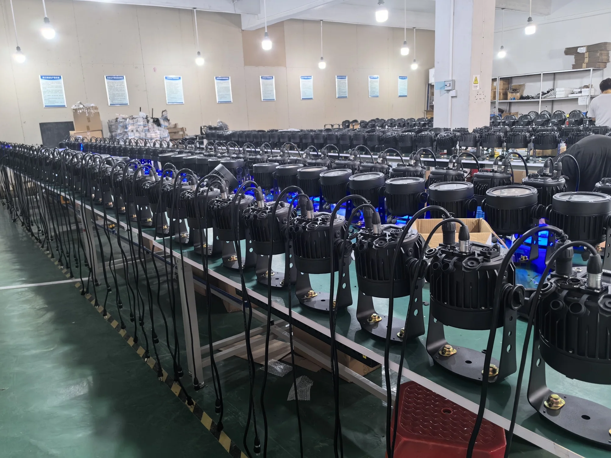 450W High Brightness RGB+W SMD LED Stage Flash Lighting DMX Strobe ...