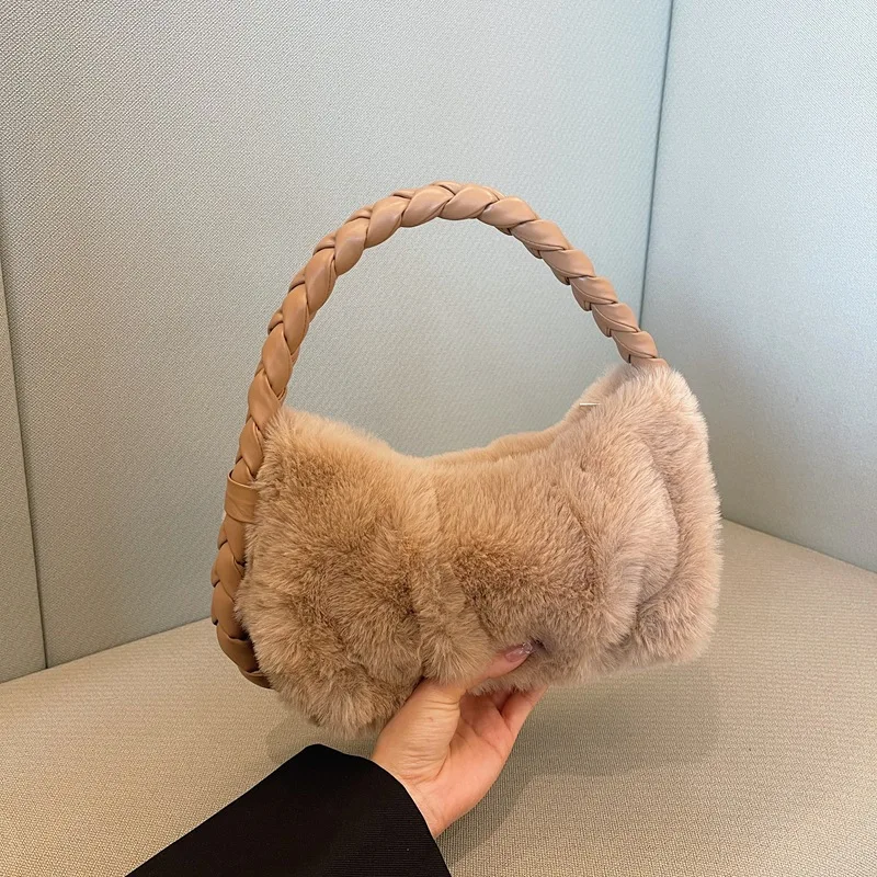 Wholesale Autumn Winter New Twist Woven Versatile High-end Sense Waterproof Polyester Plush Bag Simple Messenger Handbag Women's