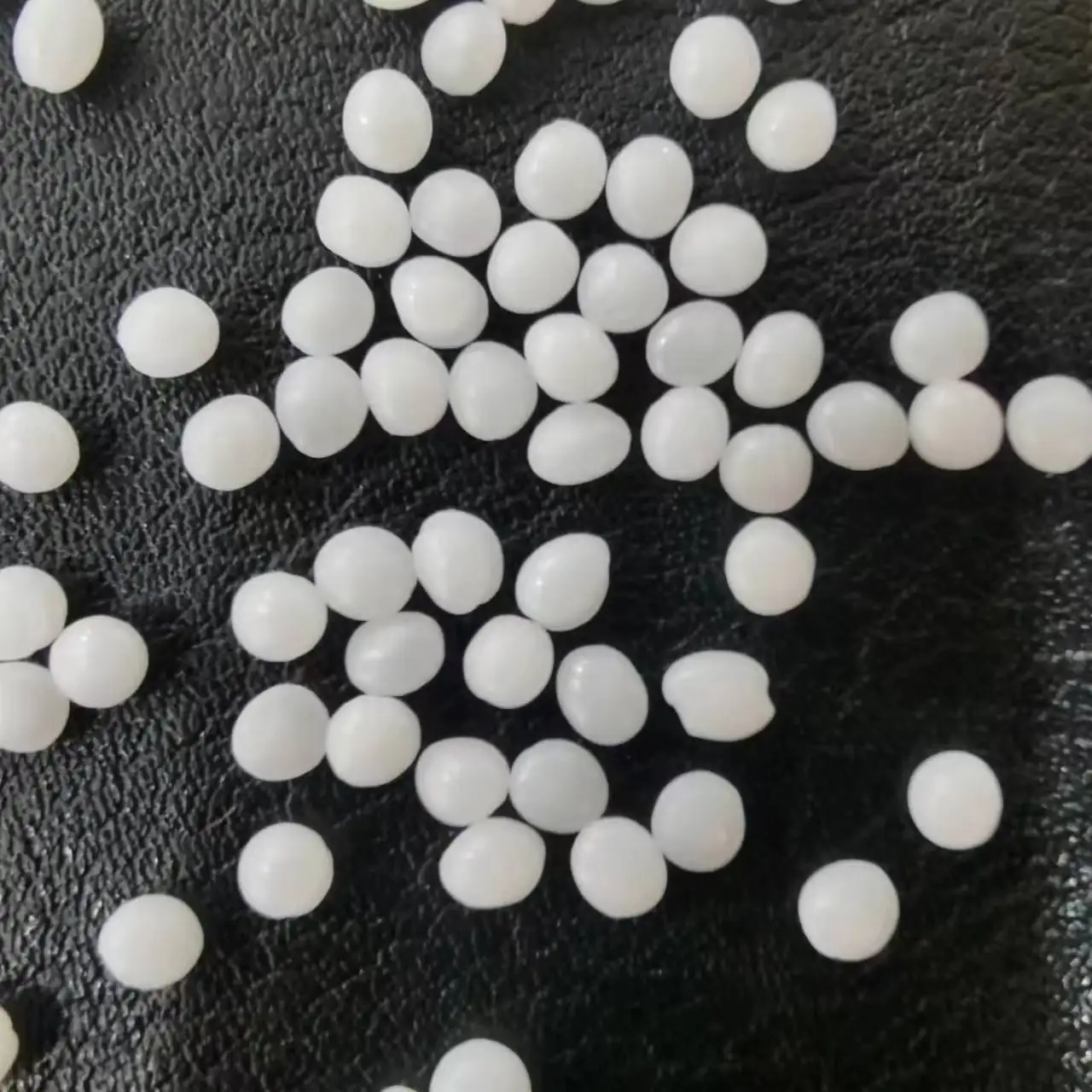 POM Fm 025E Polyoxymethylene Resin Raw Material High Viscosity Extrusion Molding