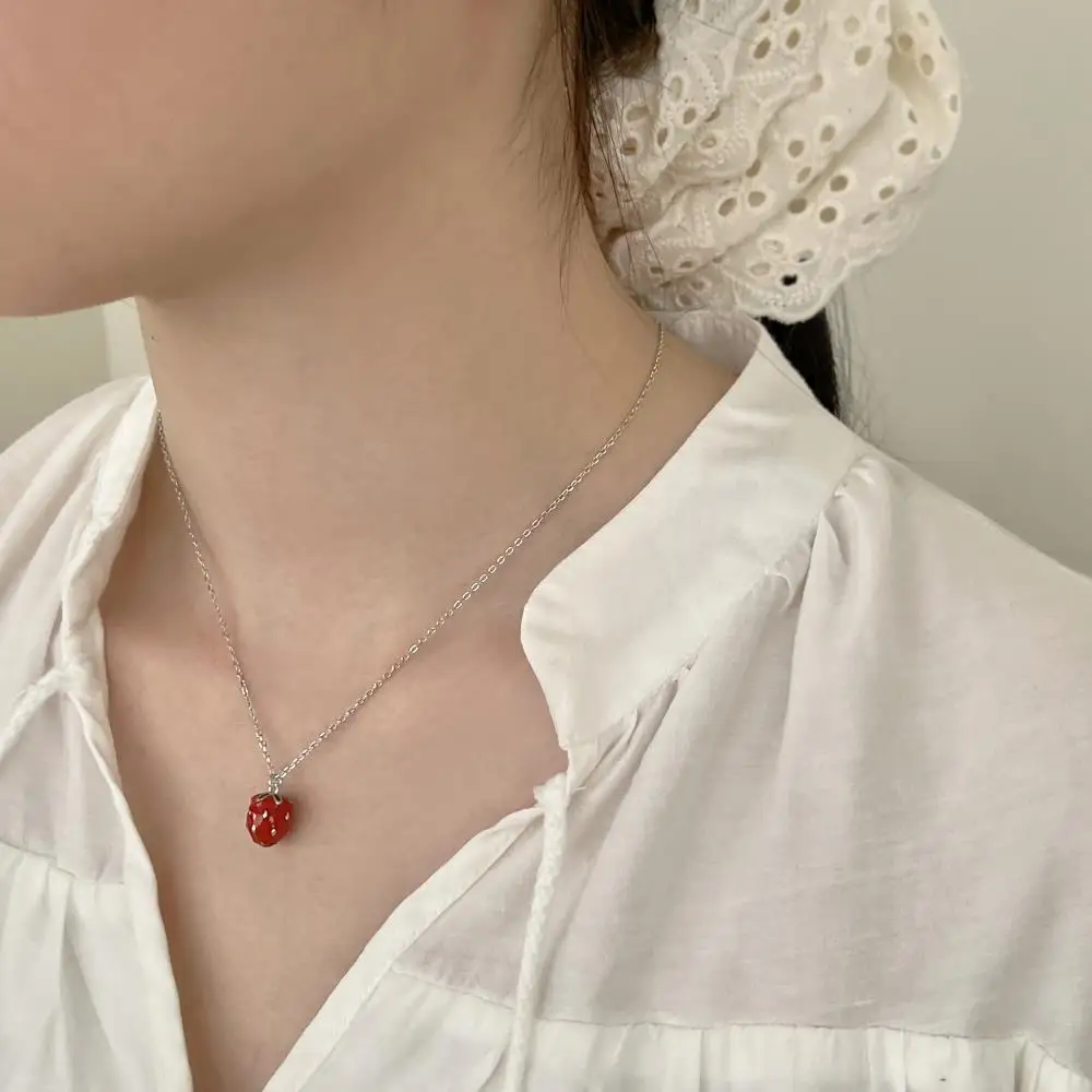 KAKODIY Stock Chain 925 Sterling Silver Fine Jewelry Luxury New Strawberry Pendant Necklace detail 4