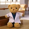 Bata de médico color marrón claro con diseño de oso.