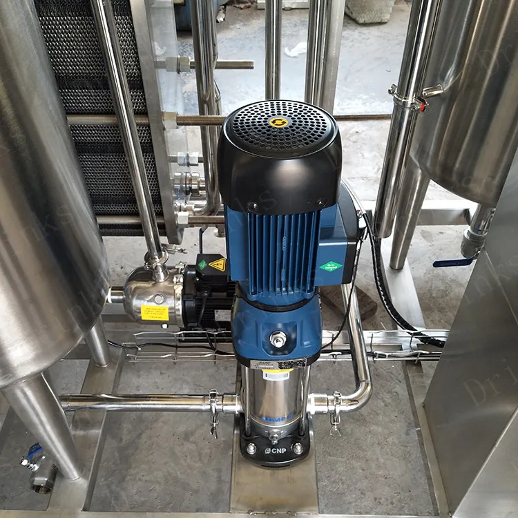 Машина для автоматического наполнения двойных бак с пластинчатого теплообменника конвеерная машина для розлива газированных напитков, смеситель qhs-3000