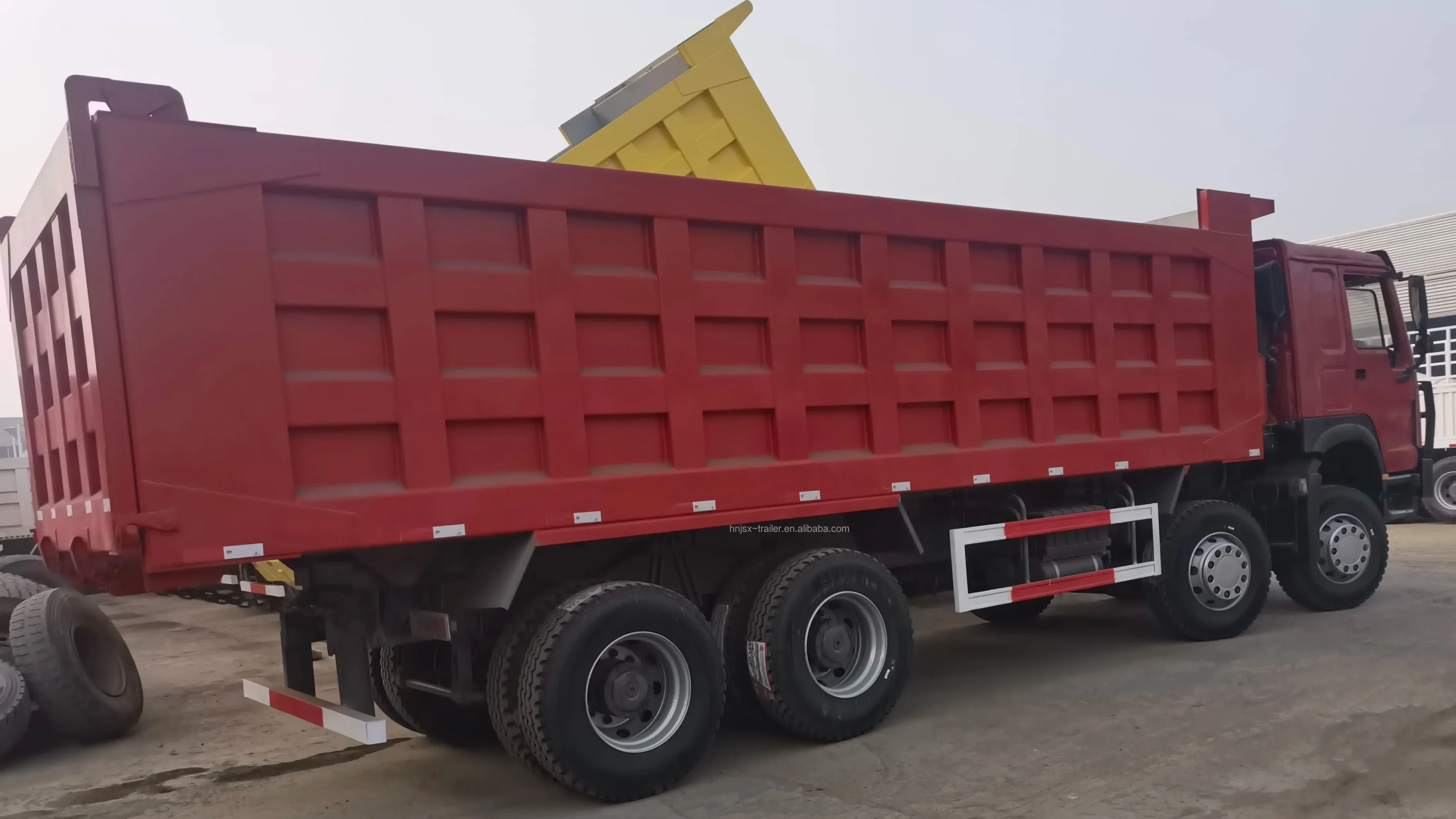 6x4 Sinotruck Howo Tipper Dumper Tipping Truck Used Dump Trucks Rhd ...