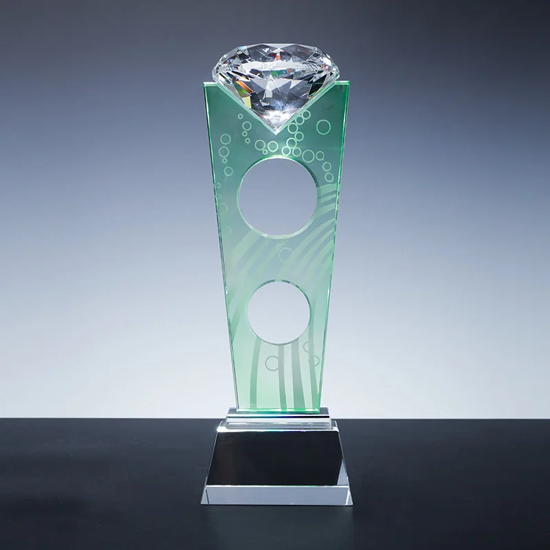 Factory direct custom green k9 Crystal Diamond trophy can be carved and sandblasted inside