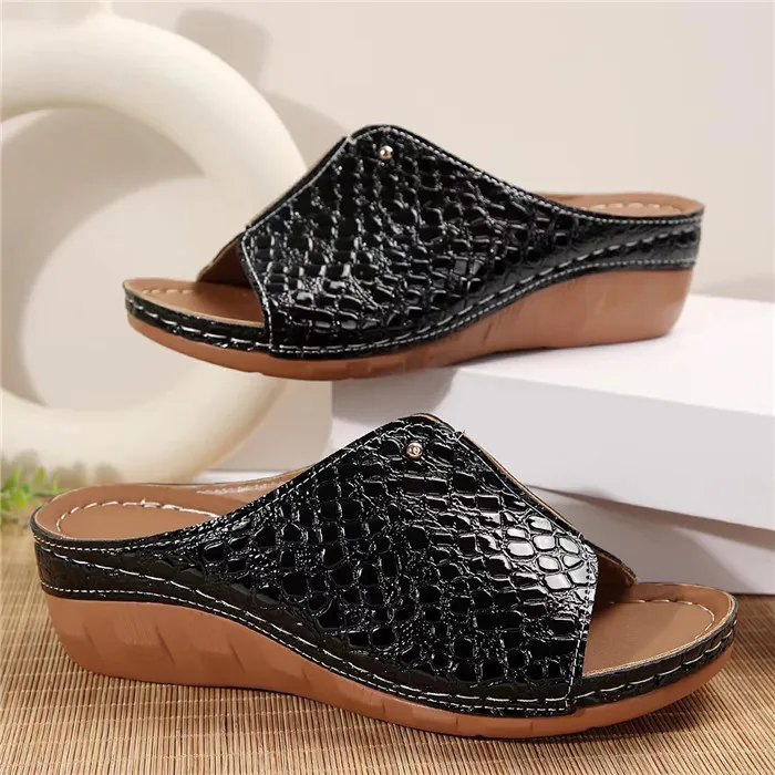 Factory New Thick Bottom Fish Mouth Slippers Female Stone Pattern Slope Heel Beach Sandal Slippers