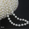 Un mètre de perles en fil de coton 8 mm (blanc cassé)