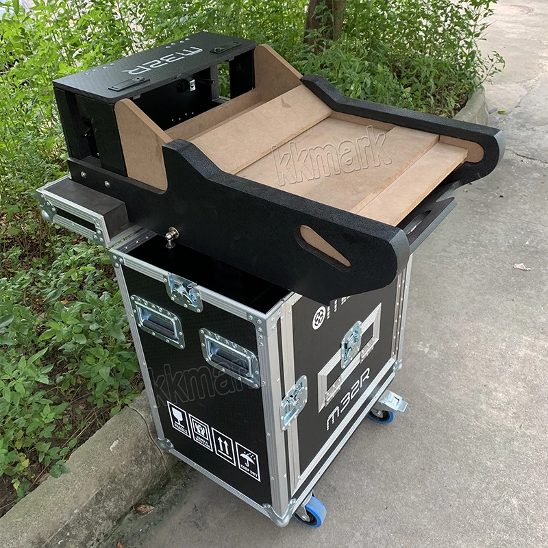 【美品】MIDAS M32R-LIVE デジタルミキサー＋ハードケース付 M32R LIVE | ベステックオーディオ株式会社