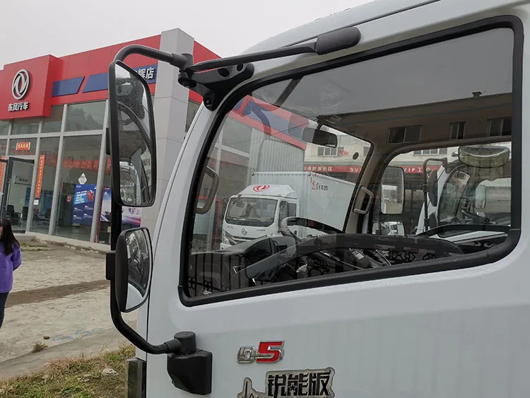 東風デュオリカディーゼル2アクスル6輪車84hp115hp左ハンドル