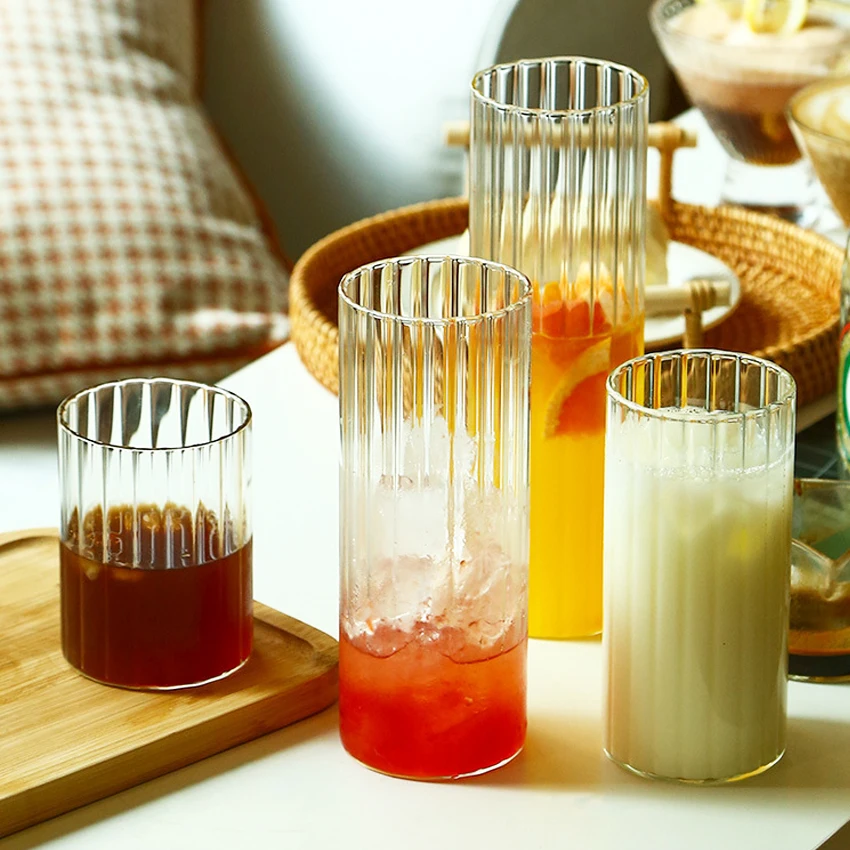 Термостойкие недорогие стеклянные чашки для кофе со льдом прозрачные бокалы холодного напитка с вертикальной полосой ручной