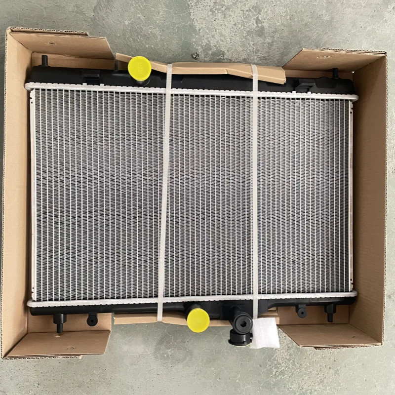 ゆー Genuine Nissan Radiator for CUBE (Z12) JUKE (F15) OEM 21410-EW000