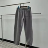 915-Gris P