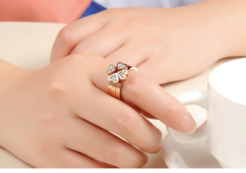 Women's Clover Rose Gold Ring