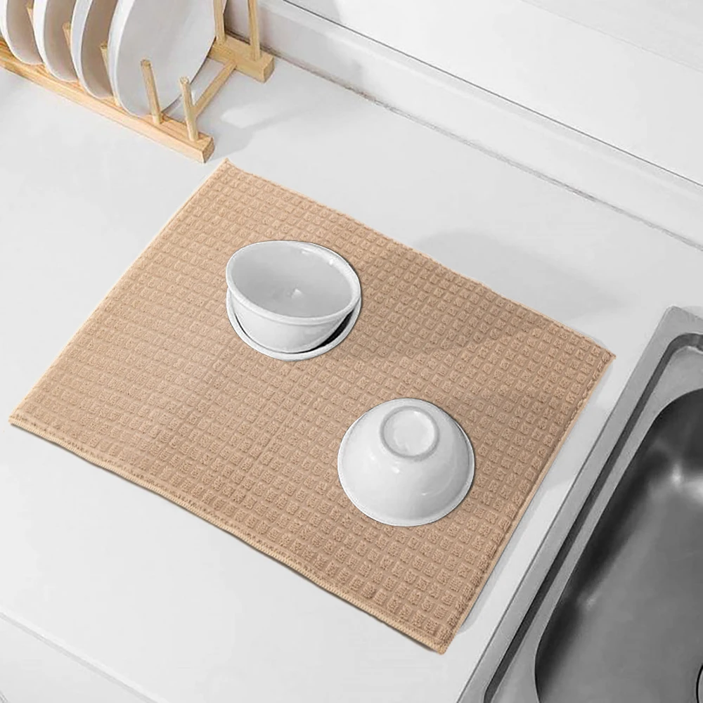 Microfiber Dish Drying Mat Heat Resistant Absorbent Washable Mat for Bottle Rack Kitchen Counter Shelf Fridge Drawer Liner