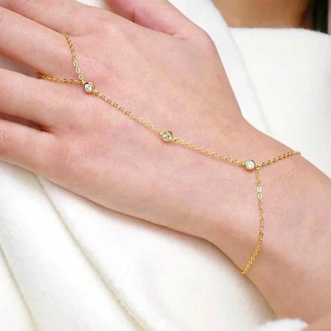 Non-Tarnish Stainless Steel CZ Diamond Hand Chain 18k Gold Finger Ring Bracelet Ring With Bracelet Attached for Women