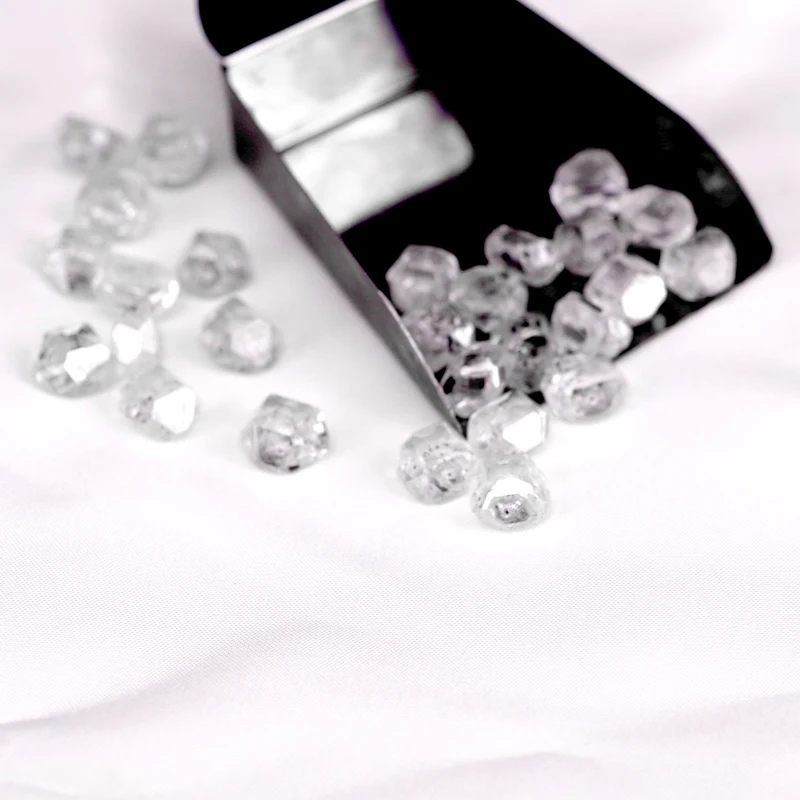 Синтетические Алмазы CVD. Украшения из лабораторных бриллиантов. HPHT Синтез алмаза.