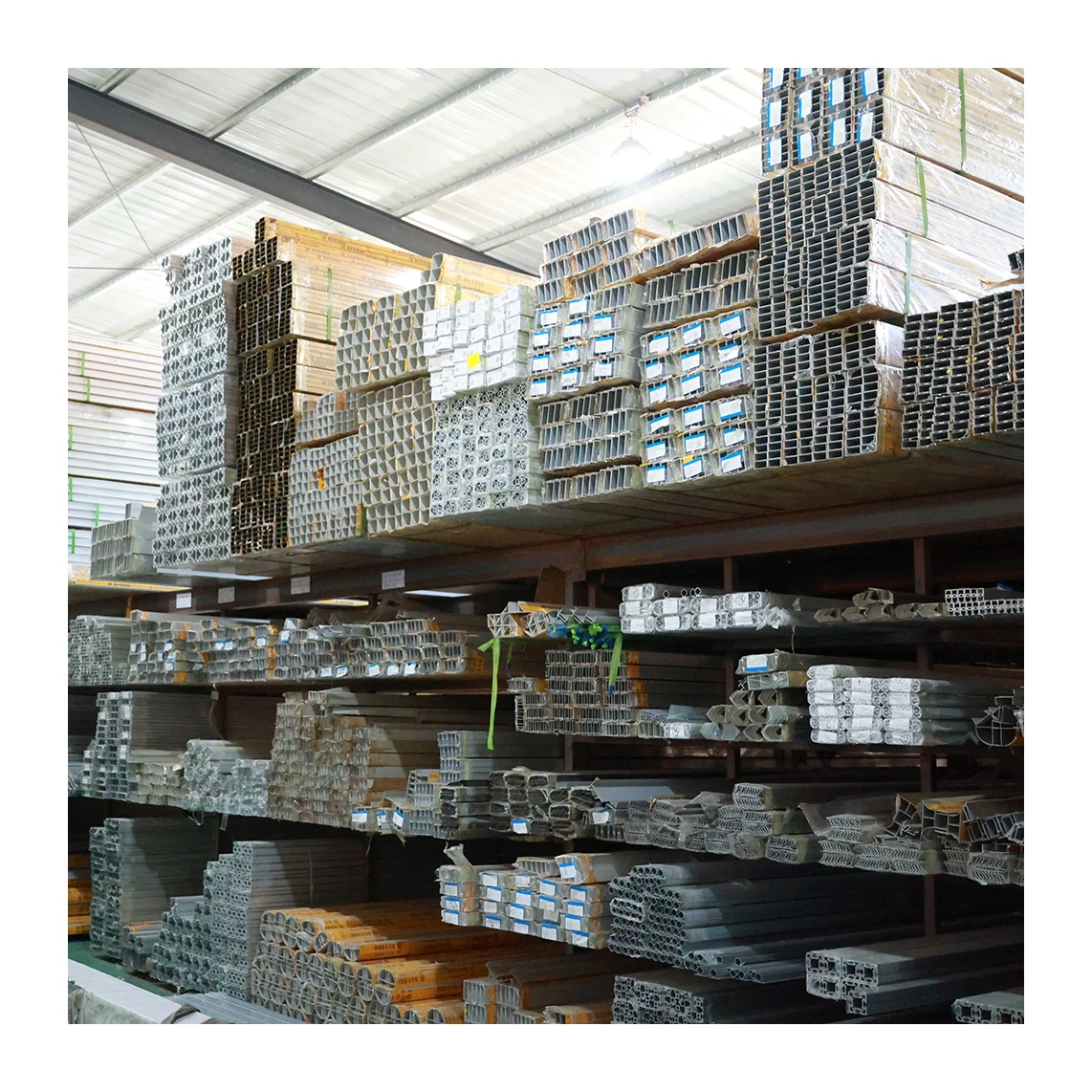 Custom All Kinds of Aluminium Extrusion Profiles 6061 6063 Material Doors and windows Industrial Standard Aluminum Profiles